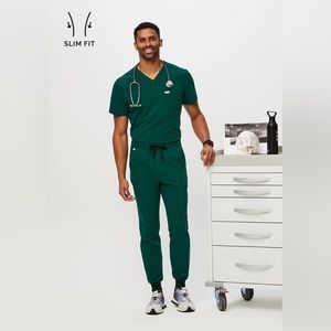 Men’s Figs Scrub Set